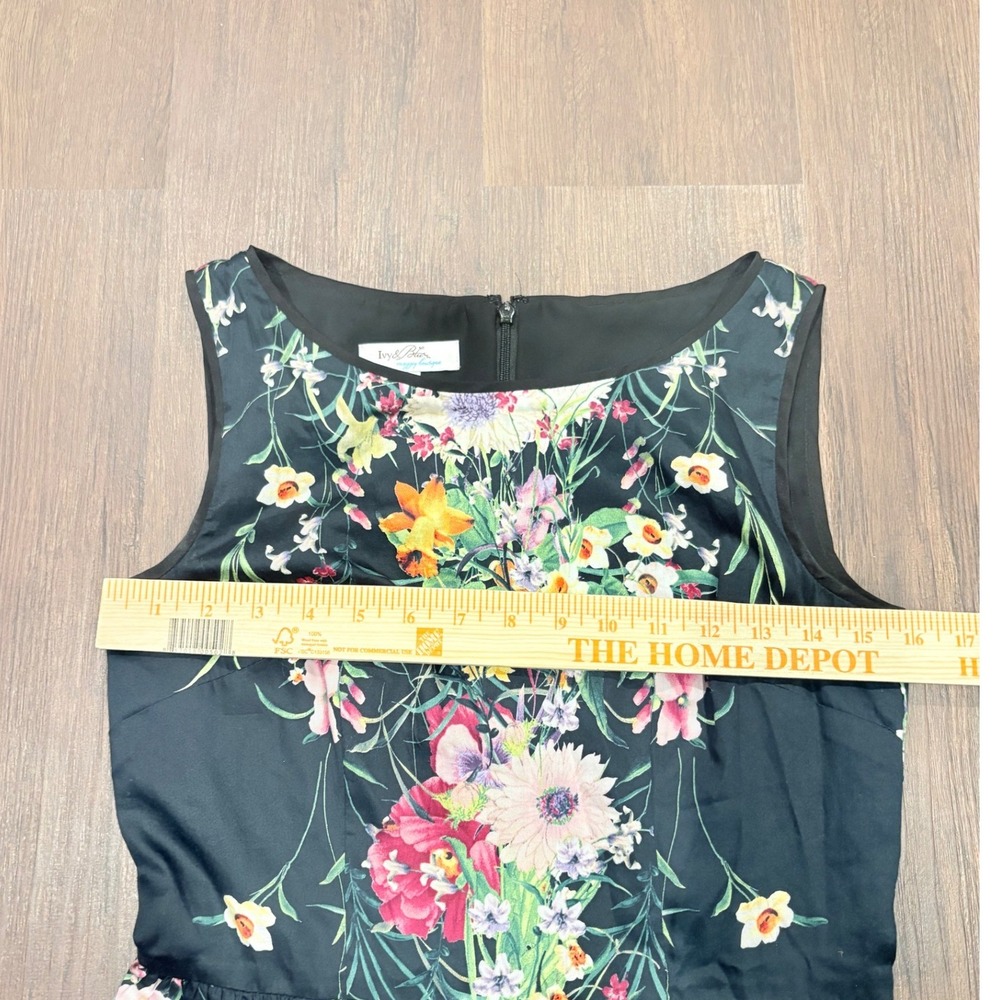 Autumn Wedding Guest Floral Satin Sheath Dress 4 Black Center Column Print Moody